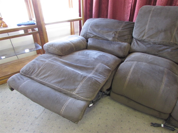 ELECTRIC DUAL RECLINING SOFA - NEEDS A MOTOR ON ONE SIDE