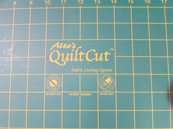 QUILTCUT FABRIC CUTTING SYSTEM