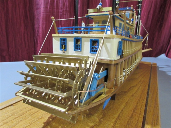 LARGE WOOD STEAMBOAT IN GLASS CASE