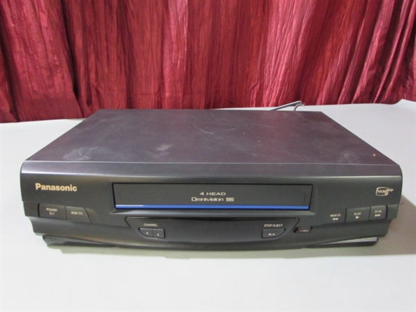 PANASONIC TV & VCR