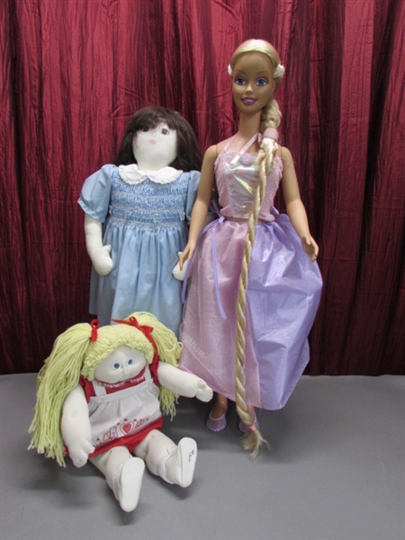 GIANT RAPUNZEL DOLL AND FRIENDS