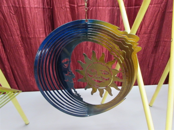 FOLDING METAL TABLES AND SUN/WIND SPINNERS