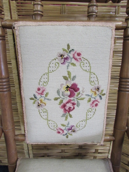 VINTAGE/ANTIQUE NEEDLEPOINT SPINDLE ROCKING CHAIR