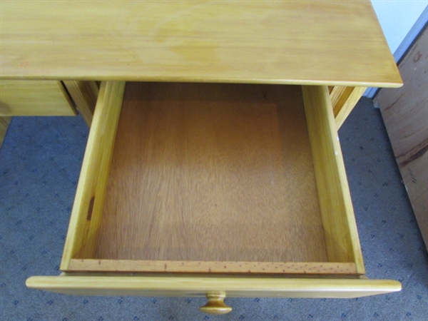 SOLID PINE DESK WITH HANGING FILE DRAWER
