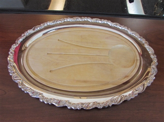 SILVERPLATE SERVING TRAY WITH WOOD INSERT/CUTTING BOARD