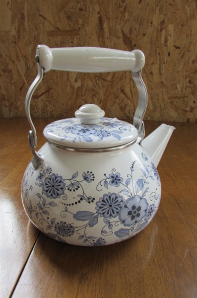 TEAPOTS, COLLECTIBLE SILVER PLATED ITEMS & MORE