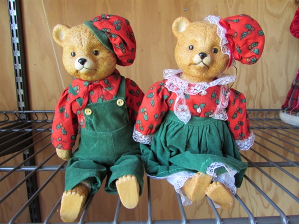 CHRISTMAS TREE TOPPERS, CAROLERS, FIGURINES & MORE