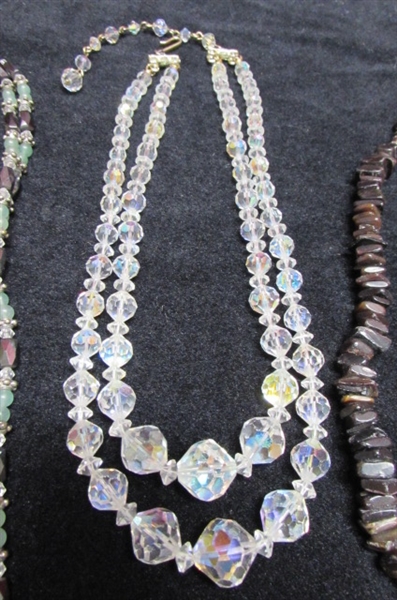 ADD SOME BLING TO YOUR WARDROBE THIS HOLIDAY SEASON WITH THESE BEAUTIFUL NECKLACES