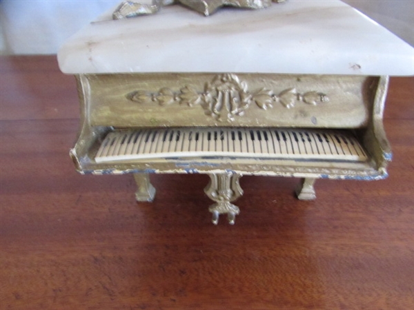 VINTAGE WOODEN TOY PIANO & PIANO MUSIC BOX