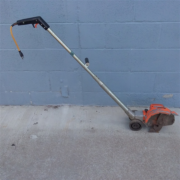 WEED EATER, BLACK & DECKER EDGER & TRIMMER, GAS CAN