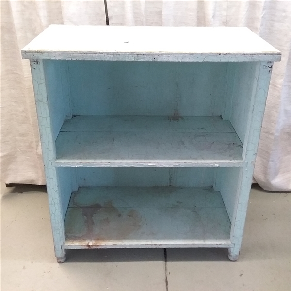 VTG SHABBY CHIC SHELF AND OUTDOOR ITEMS