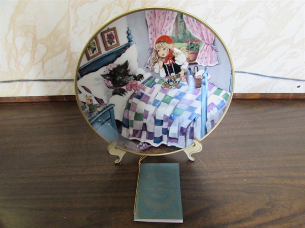 VTG LOT OF COLLECTIBLE FAIRY TALE PLATES