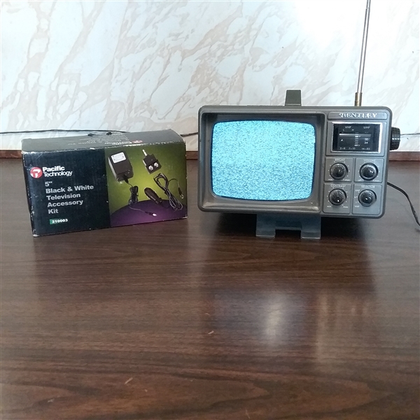 VINTAGE BENTLEY PORTABLE  5IN BLACK AND WHITE TV AND ACCESSORIES