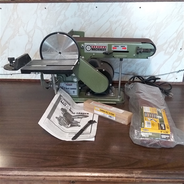 CENTRAL MACHINERY BELT & DISC SANDER AND ACCESSORIES 