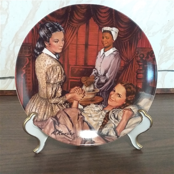LOT OF 5 COLLECTIBLE PLATES