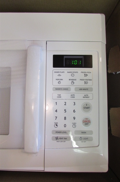 Magic Chef 1.6 cu. ft. Over the Range Microwave in White
