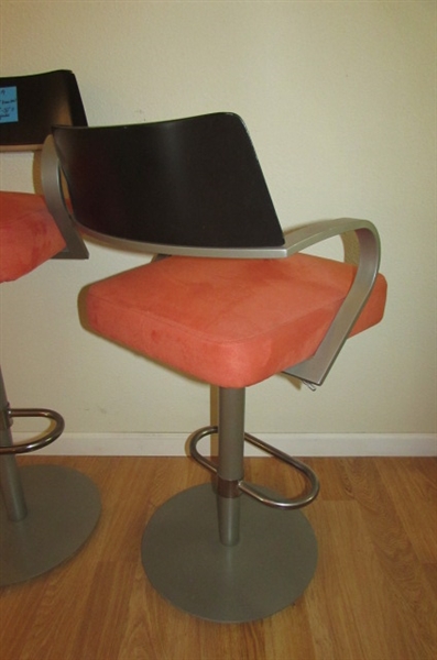 ANOTHER PAIR OF MODERN ADJUSTABLE HEIGHT BARSTOOLS