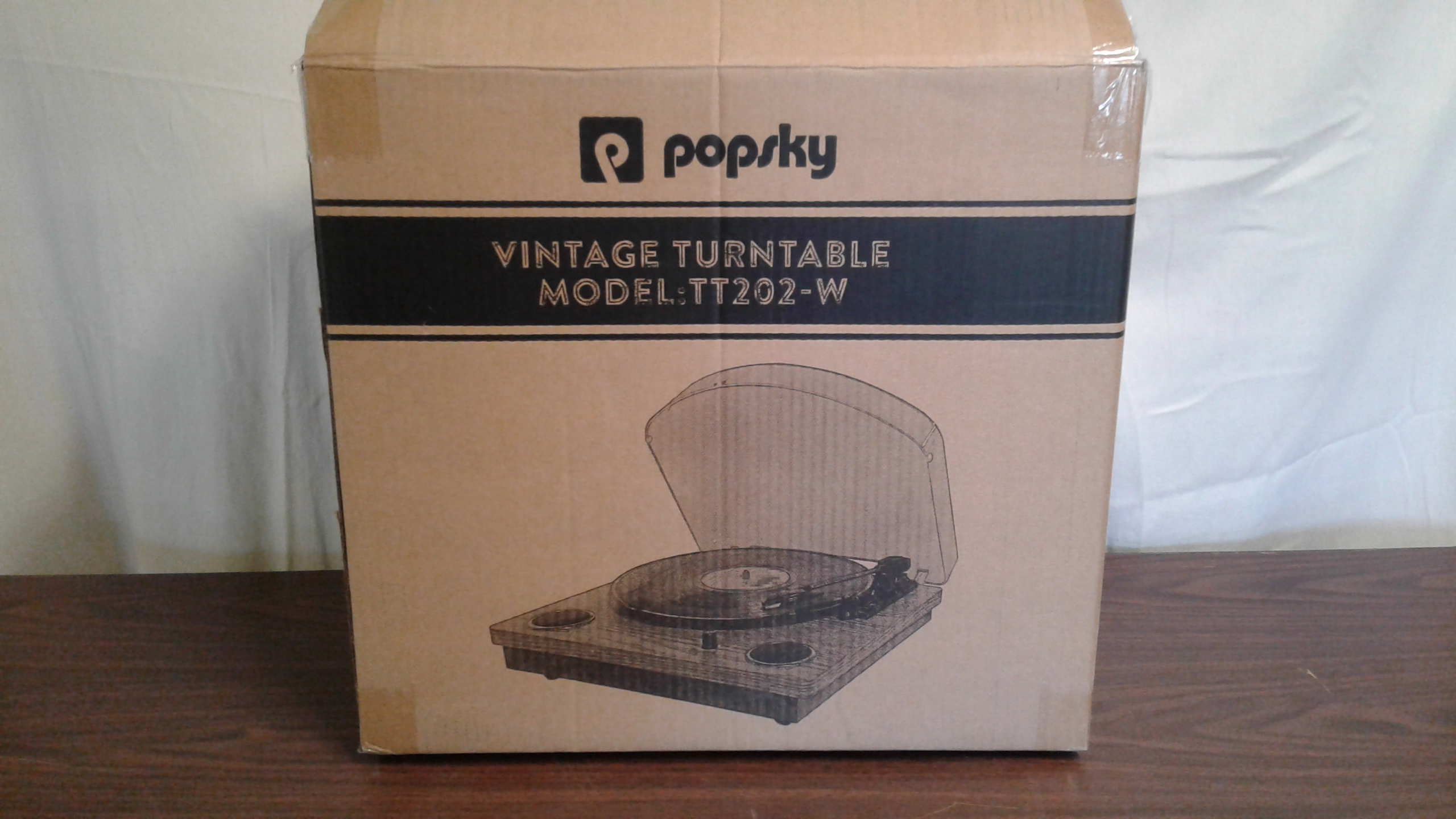 Lot Detail - POPSKY RECORD PLAYER WITH BLUETOOTH