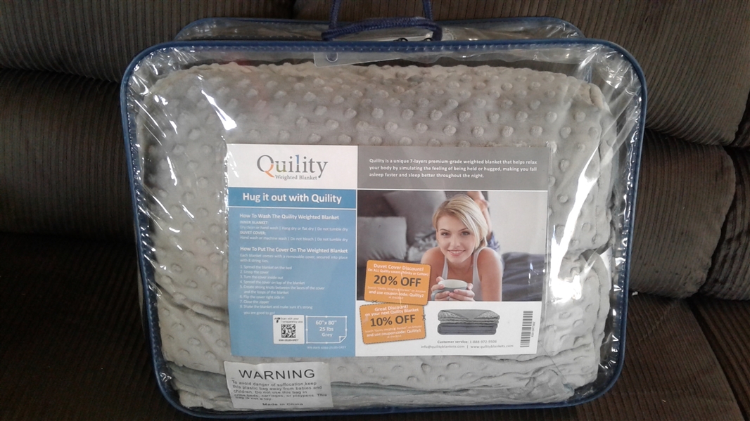 QUILITY QUEEN WEIGHTED BLANKET 25LBS WITH REMOVABLE MINKYCOVER