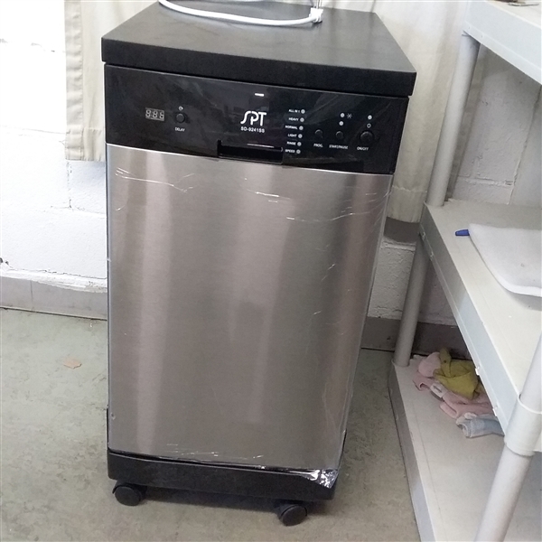 SPT STAINLESS STEEL 18 PORTABLE DISHWASHER