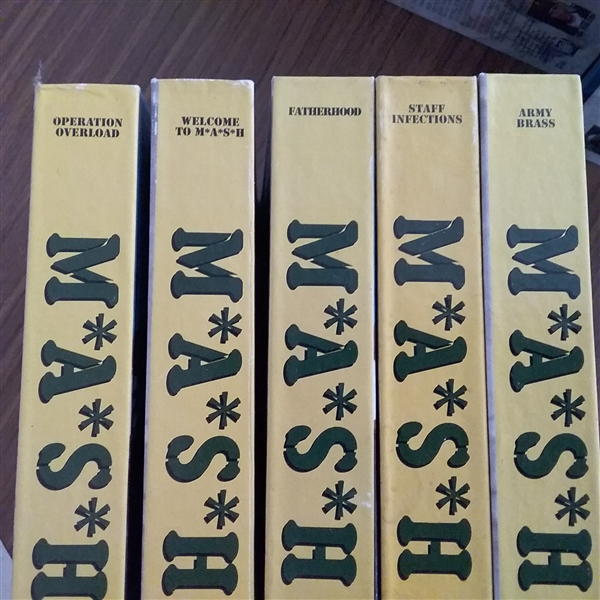 M*A*S*H VHS COLLECTION