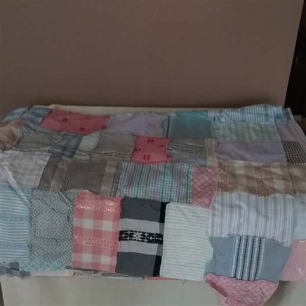 MISCELLANEOUS FABRIC PIECES & QUILT START