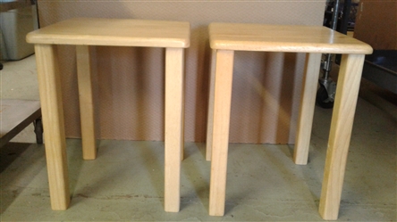 2 SMALL WOOD SIDE TABLES