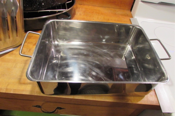 BROILING & ROASTING PANS