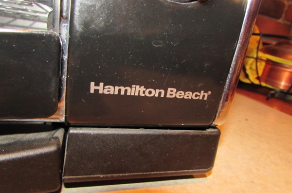 HAMILTON BEACH COUNTERTOP OVEN WITH CONVECTION.