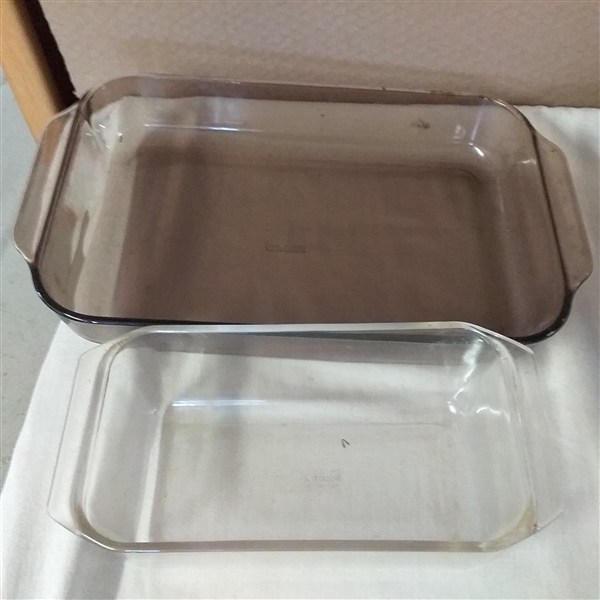 PYREX AND ANCHOR OVENWARE