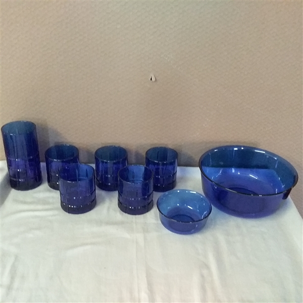 BLUE GLASS BOWLS AND GLASSES