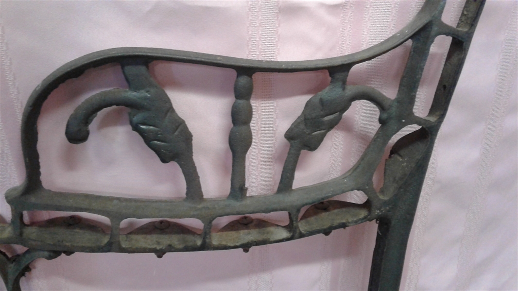 CAST IRON BENCH SIDES