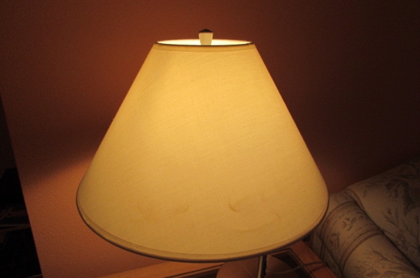 WEDGE SHAPED SIDE TABLE AND TABLE LAMP