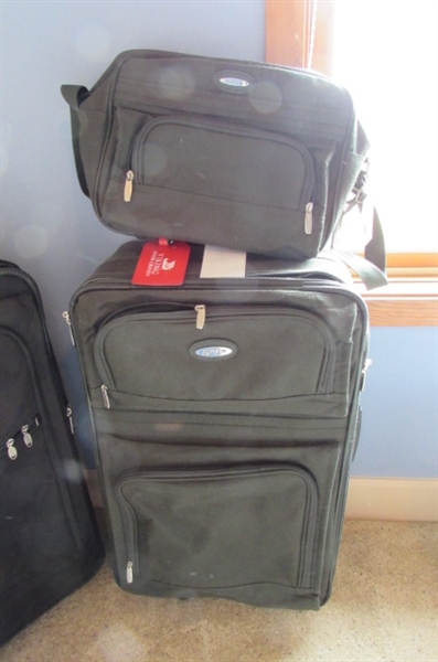LUGGAGE AND BAGS