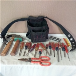 TOOL BELT WITH SMALL TOOLS