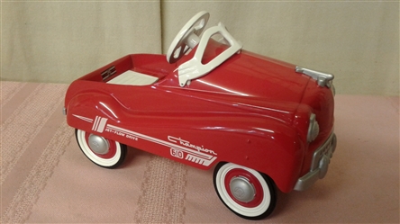 1994 VINTAGE HALLMARK GALLERIES KIDDIE CAR CLASSICS LIMITED EDITION 1955 MURRAY RED CHAMPION