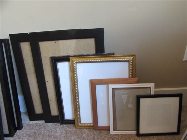 PICTURE FRAMES 