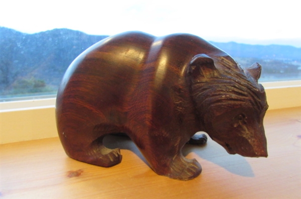 ELEPHANT BOOKENDS & CARVED BEAR