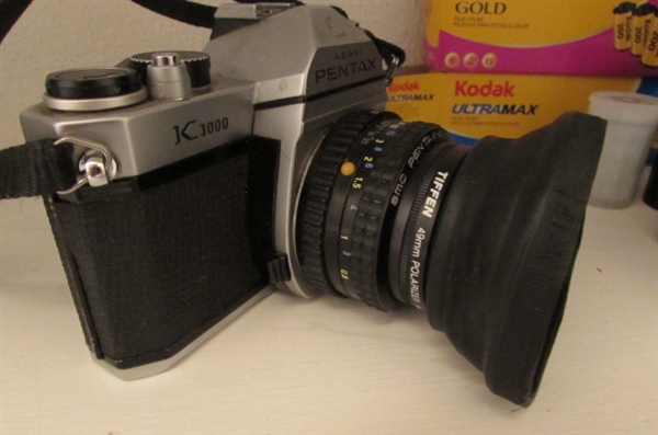 35mm PENTAX K1000 CAMERA WITH ACCESSORIES