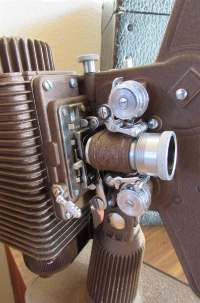 REVERE 8MM MOVIE PROJECTOR