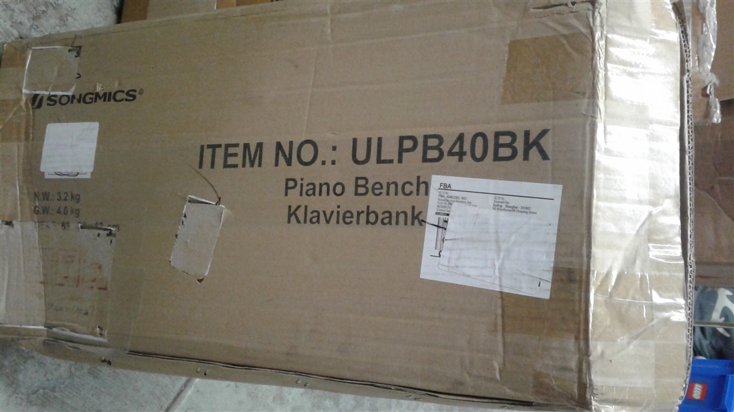 SONGMICS PIANO BENCH