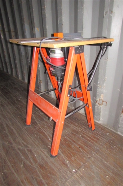 CRAFTSMAN 2 HP ROUTER IN TABLE
