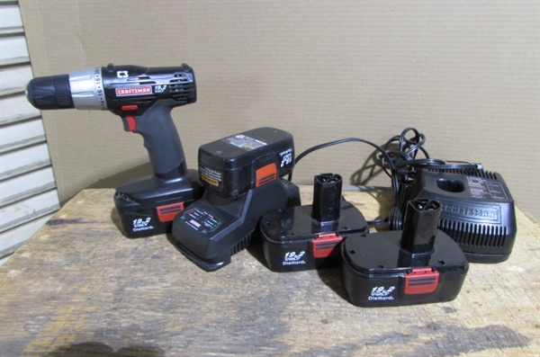 CRAFTSMAN 19.2 V. BATTERY POWERED 3/8 DRILL WITH 4 BATTERIES & CHARGER
