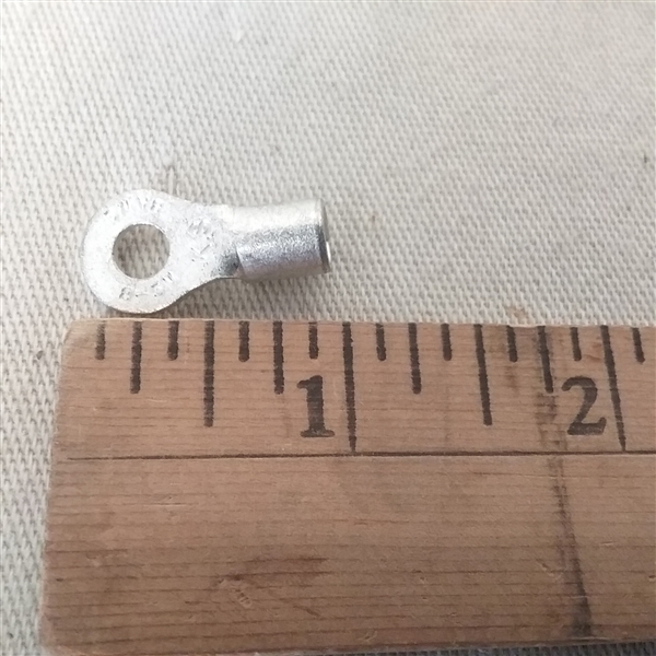 NON-INSULATED 8 GAUGE RING TERMINALS 