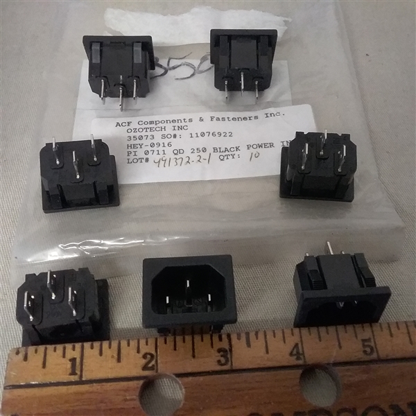 12 V DC POWER SOCKETS AND POWER INLETS