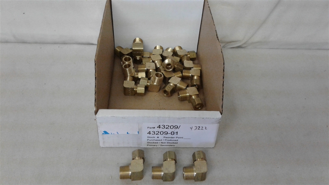 BRASS ELBOW ADAPTERS 20 CT