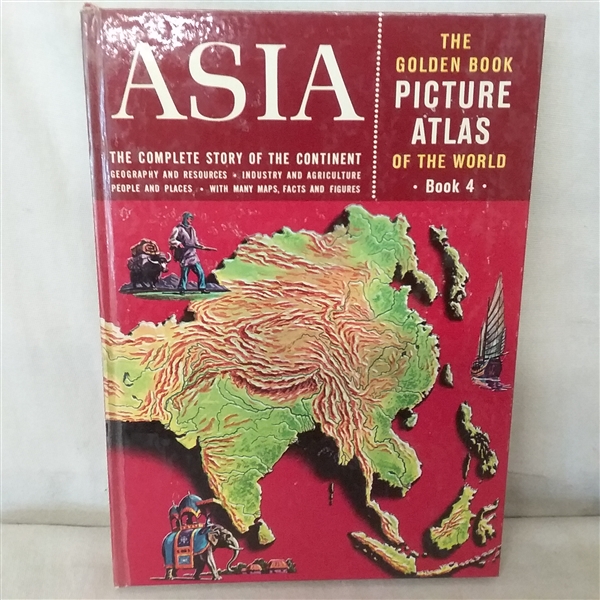 VINTAGE SET OF THE GOLDEN BOOK PICTURE ATLAS OF THE WORLD BOOKS 1-5