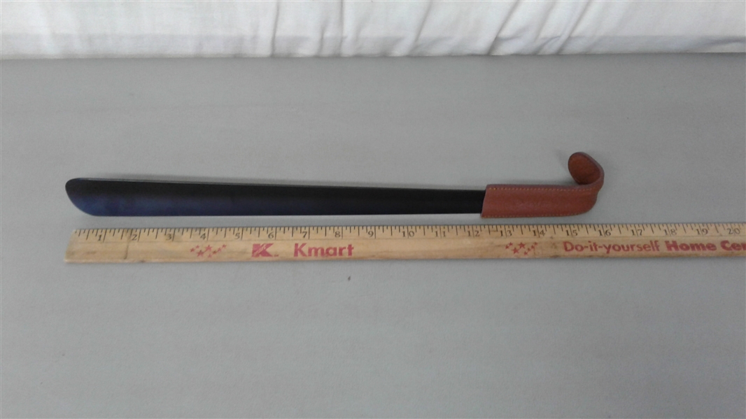 ZOMAKE Long Handled Shoe Horn with Leather Strap 