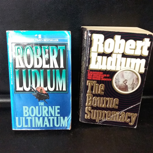 13 Robert Ludlum Thriller Novels- Author of the Bourne Series