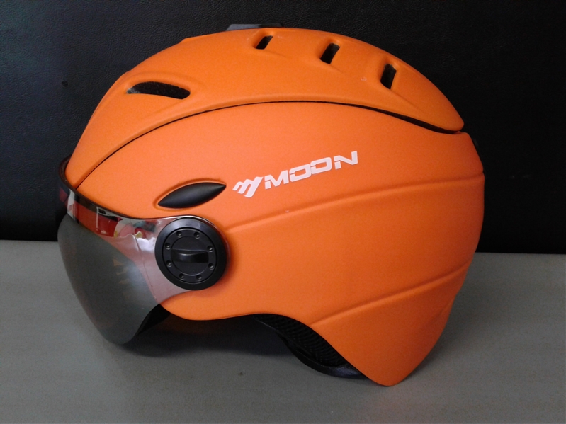Moon Ski Helmet with Detachable Ski Goggles Lens L
